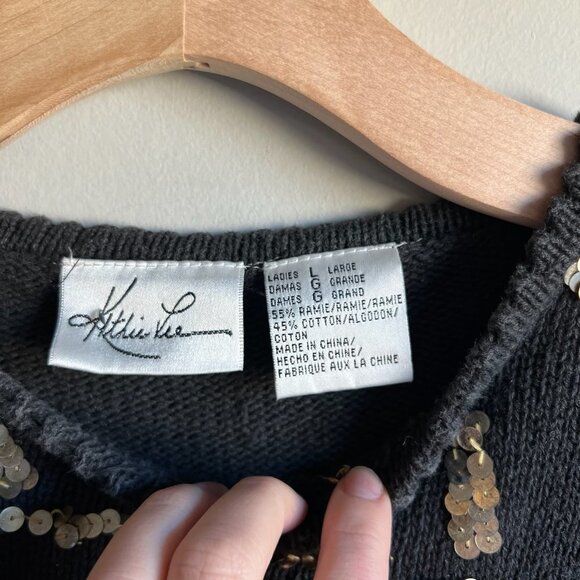 LAST CHANCE Vintage Kathie Lee Black and Gold Heart Sequin Knit Sweater Large - Picture 2 of 5